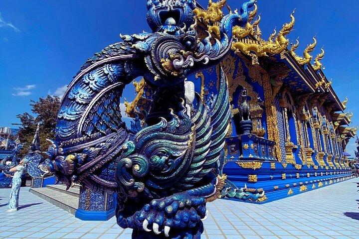 Chiang Rai Temples Tour & Golden Triangle Including Boat to Laos
