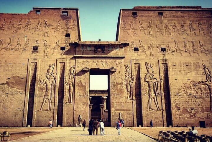 Private Tour from Luxor to Edfu and Kom Ombo Temples