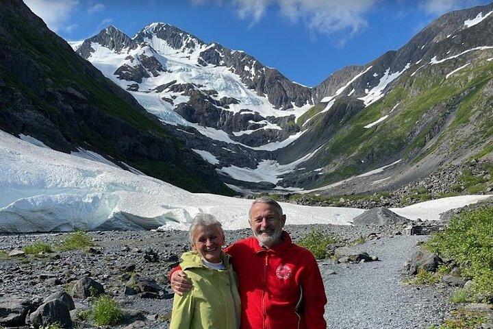 Glacier View & Wildlife Anchorage Adventure Tour