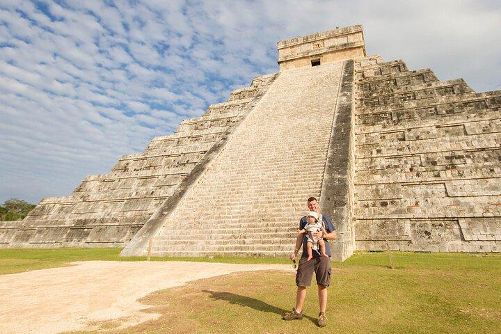 Chichen Itza, Cenote, Local Buffet and Valladolid Town Day Tour
