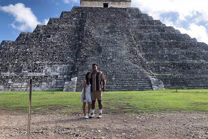 Chichen Itza, Cenote, Local Buffet and Valladolid Town Day Tour