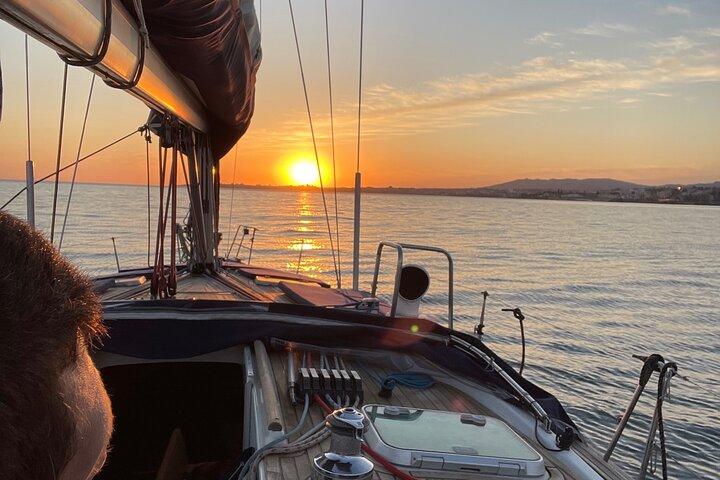 Private Sailing w/ Premium Wine Tasting Tour in Lisbon