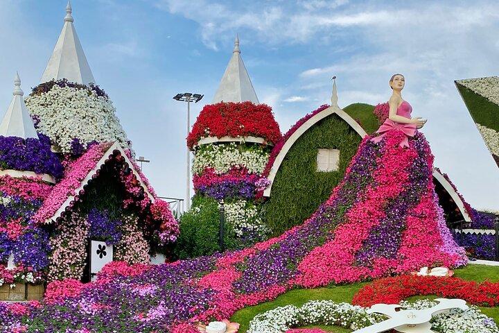 Dubai Miracle Garden Admission Ticket with Hotel Transfer