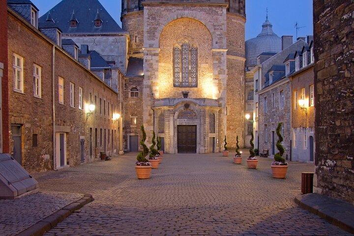 Aachen Scavenger Hunt & Highlights Self-Guided Walking Tour