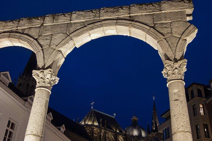 Aachen Scavenger Hunt & Highlights Self-Guided Walking Tour