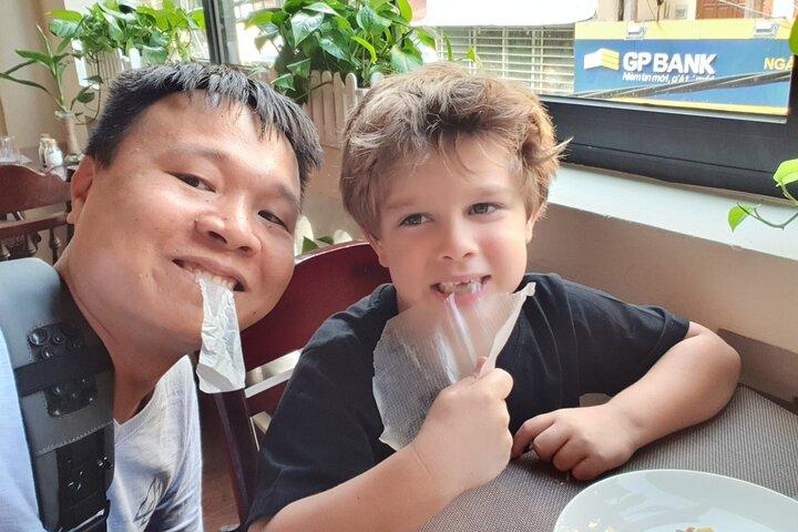 Private kid-friendly Hanoi food tour with a taste of great dishes
