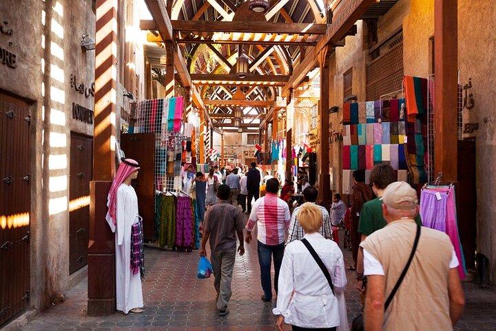 Abu Dhabi Full Day Modern Tour