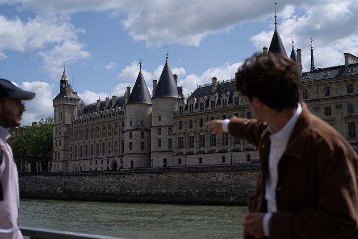 Paris Mysterious and Dark Stories Walking Tour - Small Group