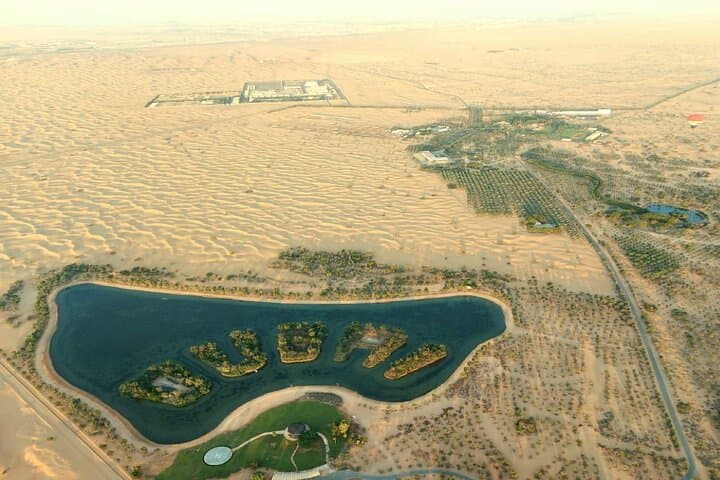 Sunrise Hot Air Balloon Tour over Dubai Desert