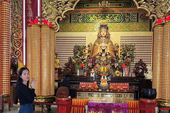 Exclusive Half Day Batu Caves and Private City Tour Kuala Lumpur
