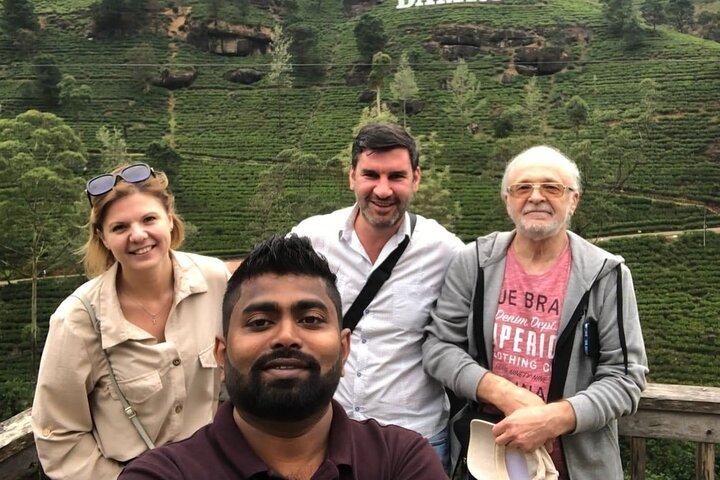 The Most popular Personalized round Tour In Sri Lanka-Day Charged