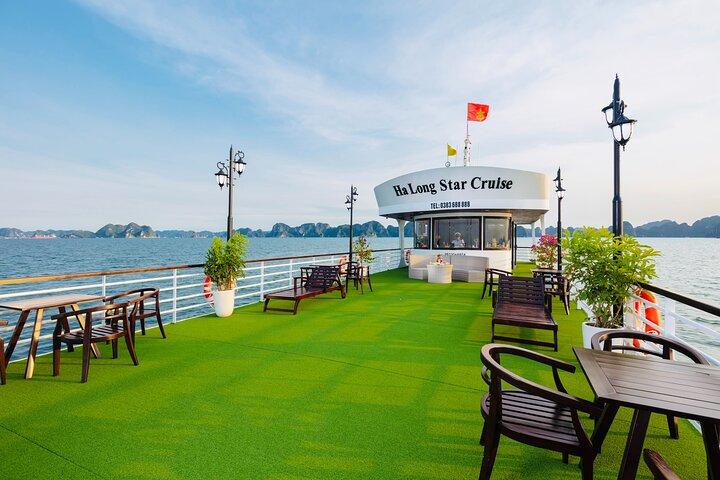 Halong Bay Adventure - Day Trip with Limousine Transfer