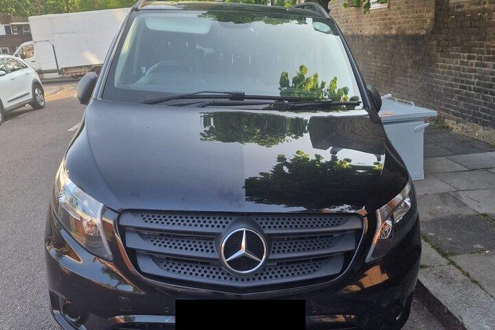 One Way Taxi Transfer from Heathrow Airport to Southampton Port