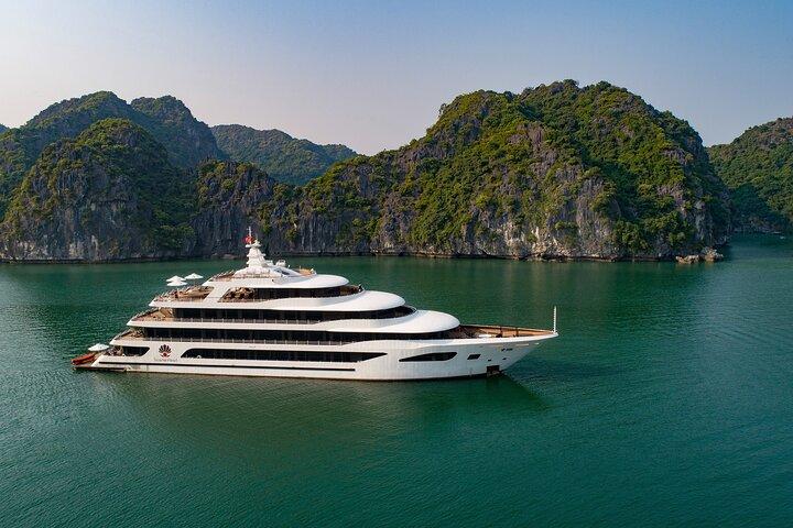 Scarlet Pearl Cruise - The Best Luxury Cruise in Halong Bay 2d1n
