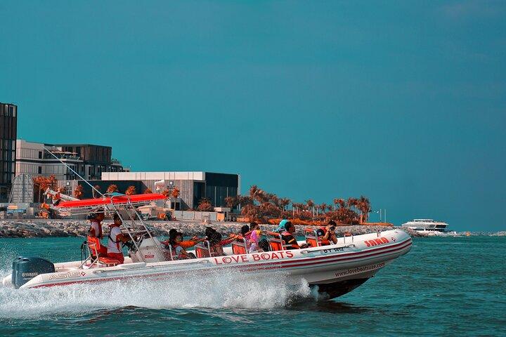 Love Boats Dubai in 90 Minutes Speed Boat Ride
