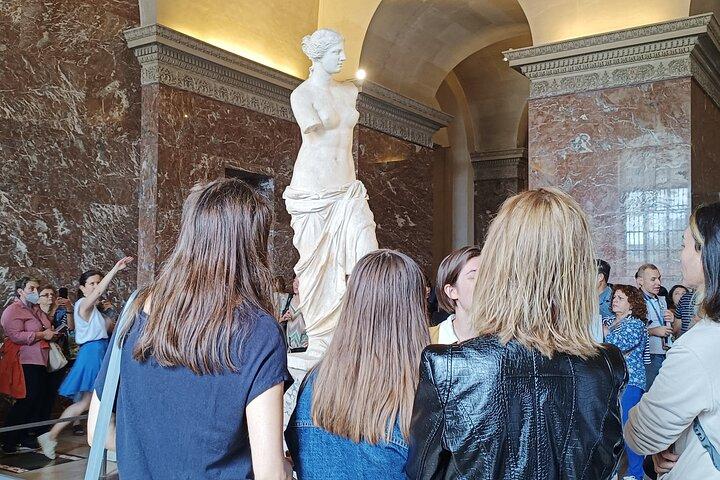 Kid-Friendly Paris Louvre Museum Private Tour