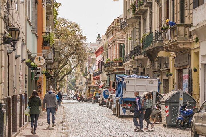 Private Guided Tour in French of Buenos Aires