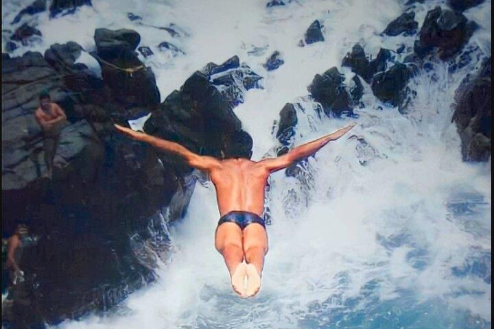 4 or 6Hr Discover Acapulco With a Fun Guide, Diver Show,Mex Lunch