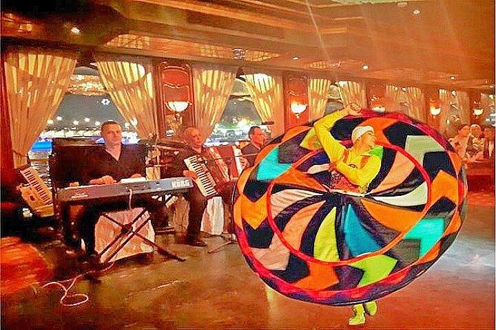 Dinner Cruise with Belly Dancer Show