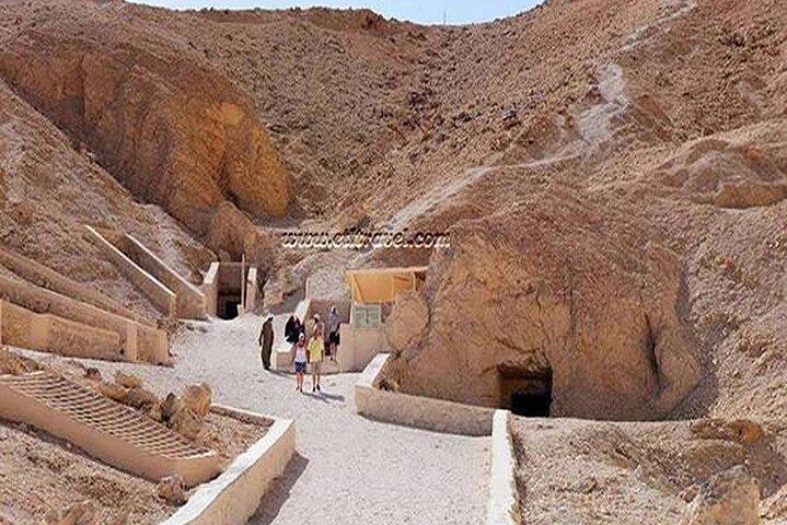 Luxor Private day tour West bank Kings Valley, Habu & Hatshepsut