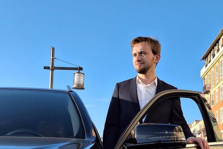 Private Transfer - from Nice Airport (NCE) to Nice, Cannes, Monaco, St Tropez