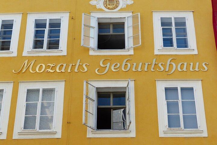 Private Full Day Trip to Hallstatt ,Salzburg and Melk from Vienna