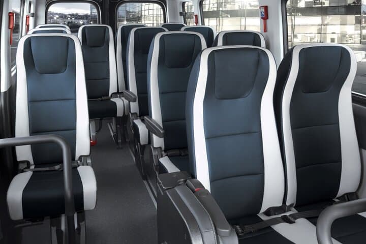Private Airport Transfer - Incheon Airport ⇔ Seoul (Up to 7 or 11 people)