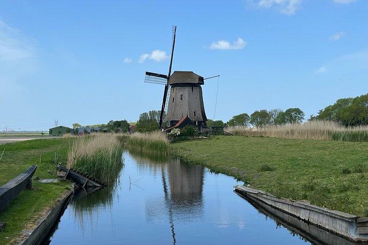 Kinderdijk Windmills, Delft City & Delft Blue Factory Visit