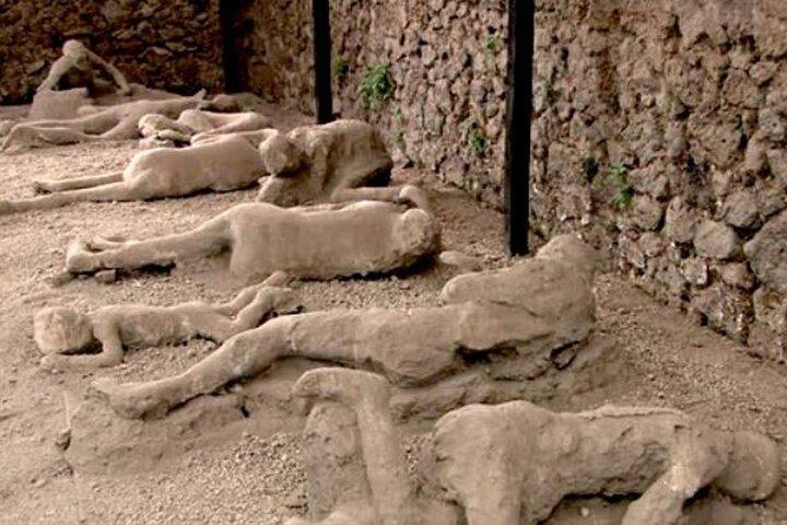 Private Group Tour Pompeii Amalfi Coast , Positano from Rome