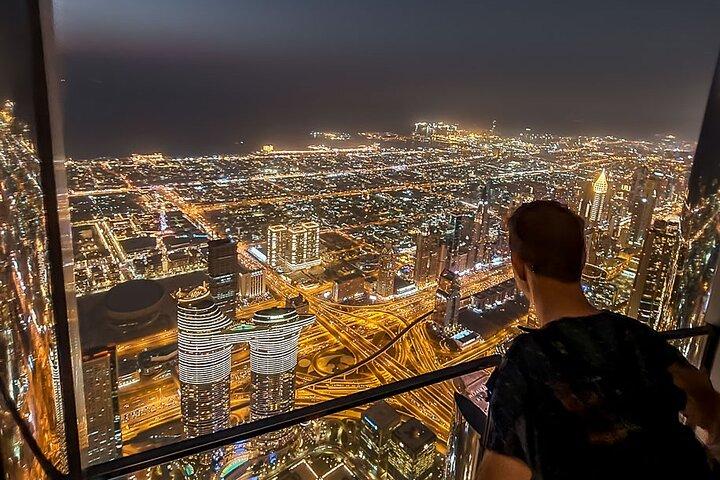 Lunch or Dinner at Burj Khalifa with Tickets to Level 124
