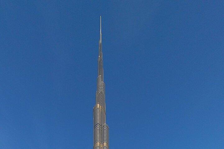Burj Khalifa Level 124 Tickets with 3 Course Lunch or Dinner
