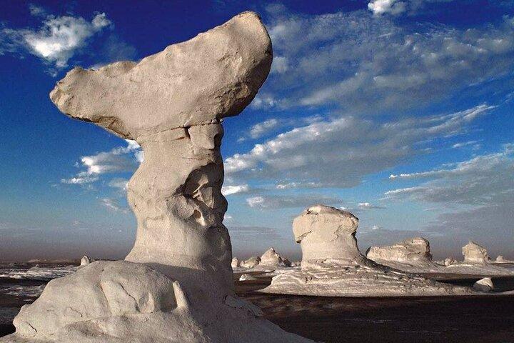 2 days Private Tour to White Desert Bahariya Oasis from Cairo