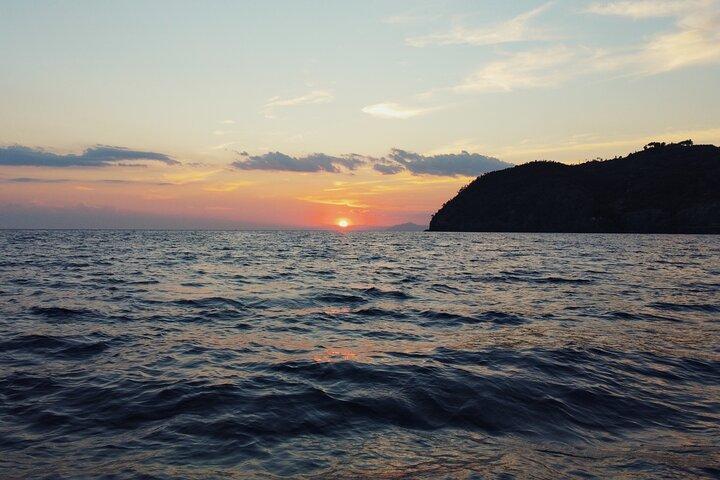 Levanto Paddleboard Tour e snorkeling along the coast