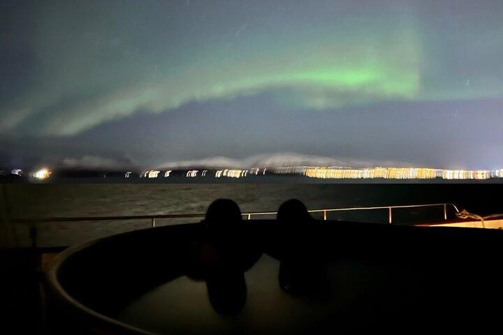 Luxury Northern Lights Yacht Cruise with Hot Tub from Tromsø