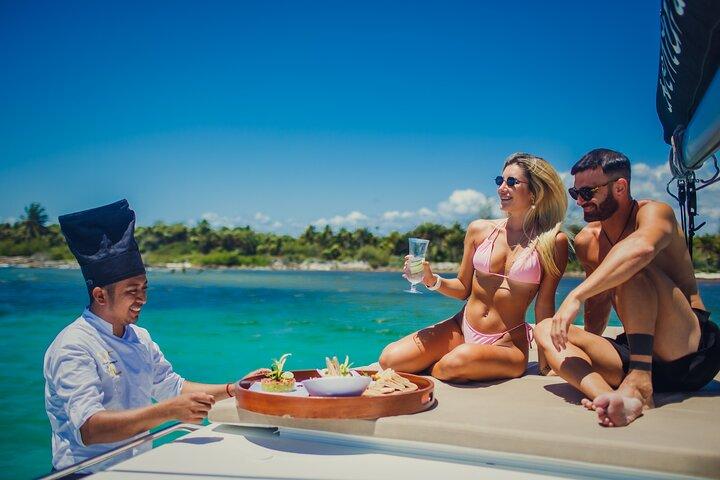 Private 51' Leopard Catamaran Cancun – Open bar & Snacks 4 hrs