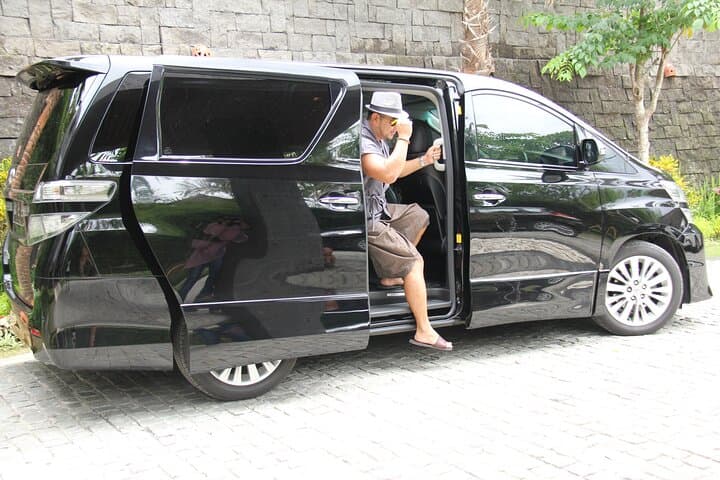 Tokyo city hotels to Yokohama Cruise Port - Private Transfer