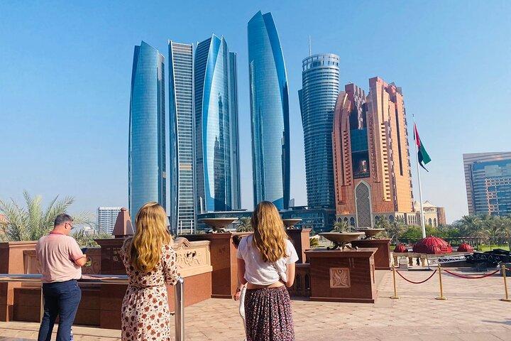 Abu Dhabi Half Day City Tour Sharing Experience
