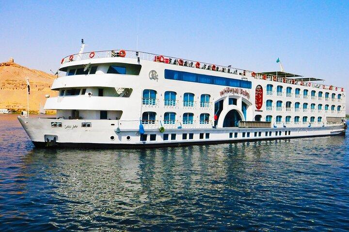 4-Night Nile Cruise from Luxor to Aswan with Sightseeing