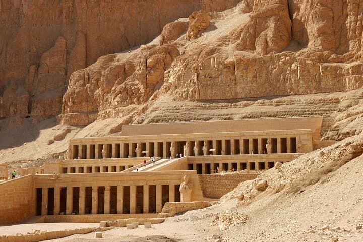 Half-day tour of Luxor West Bank with hotel pickup and drop-off