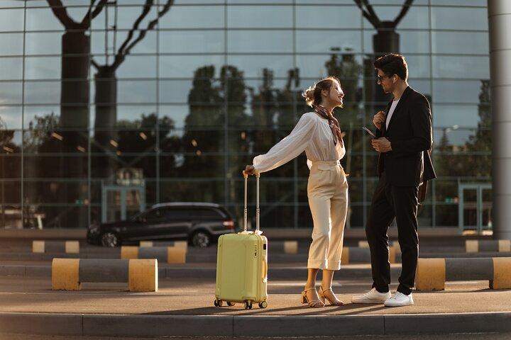 Abu Dhabi Airport to Dubai City Private Transfers