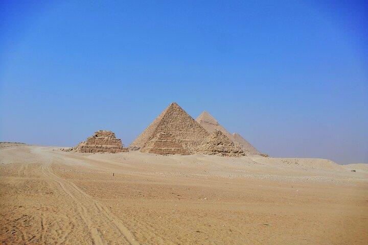 Private Day Trip in Giza pyramids Memphis and Sakkara