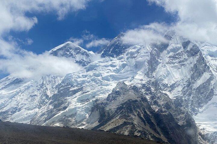 Everest Base Camp by Helicopter from Kathmandu- Join a group