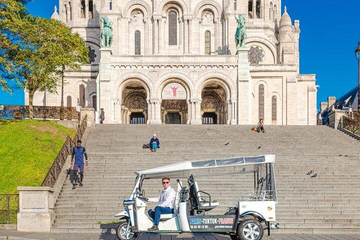 Private Two-Hour TukTuk Tour in Paris