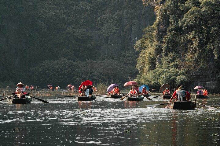 [Private] Trang An Boat Ride and Hoa Lu Temples - Day tour