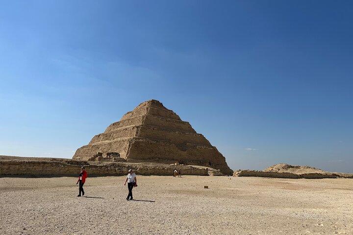 Giza Pyramids, Sphinx, Sakkara, Memphis Full Day Tour