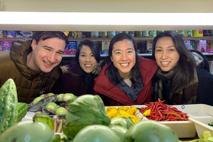 Street Food Tour of De Pijp & Albert Cuyp Market in Amsterdam