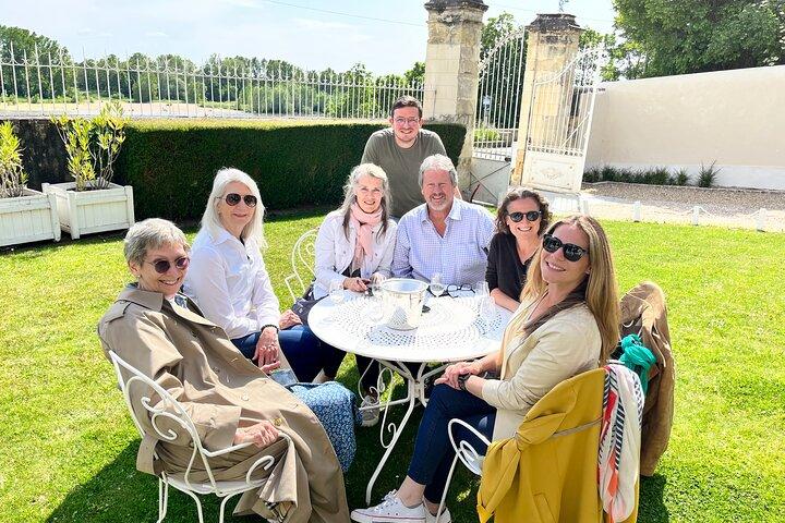 Loire Private Wine Day from Paris: Castle, 6 Tastings & Lunch