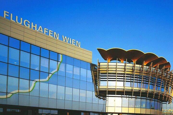 Business Vienna City Private Transfer to Vienna Airport Schwechat