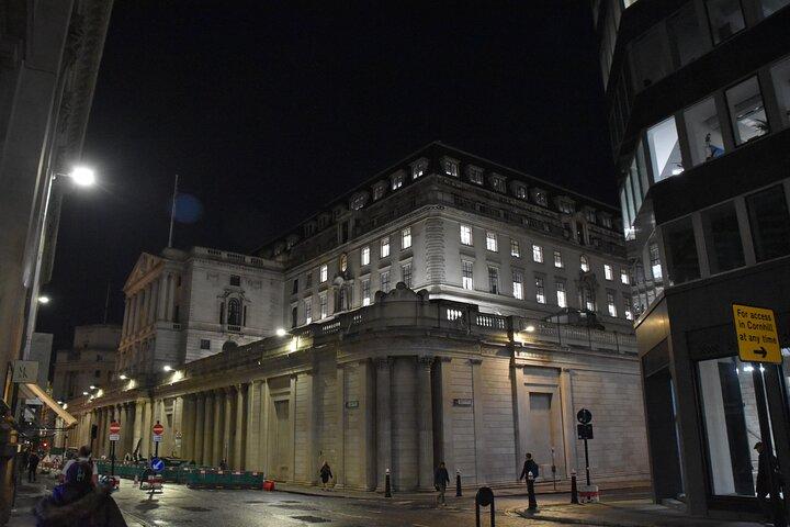 London Ghosts and Gore Private Walking Tour