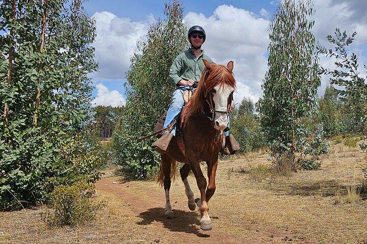 Sacred Valley: 3 Hours Horse Riding Tour at Huaypo Lagoon